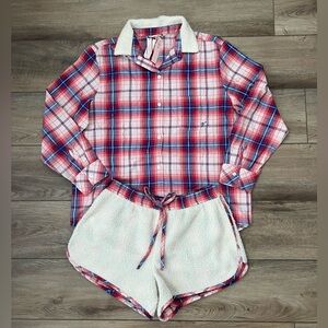 Victoria’s Secret Fleece Long Sleeve Sleepshirt & Short Set Plaid NWT